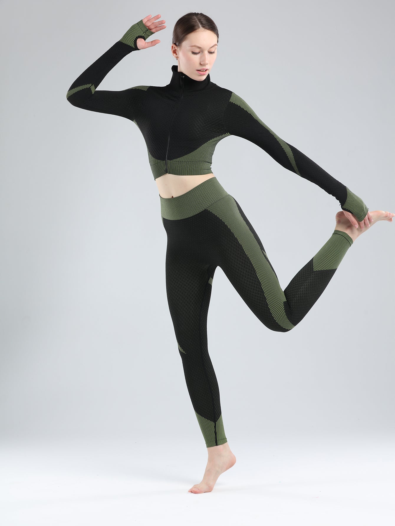 ๐ค GlowFlex Shape Jegging โ High Stretch Color Block Fit