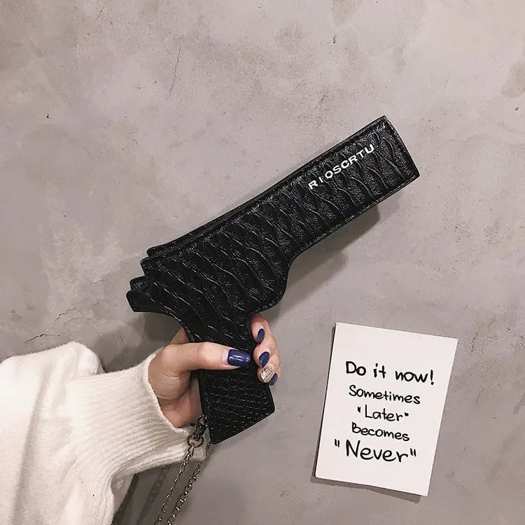 🔫 Bad Babe Gun Clutch – Croco Black