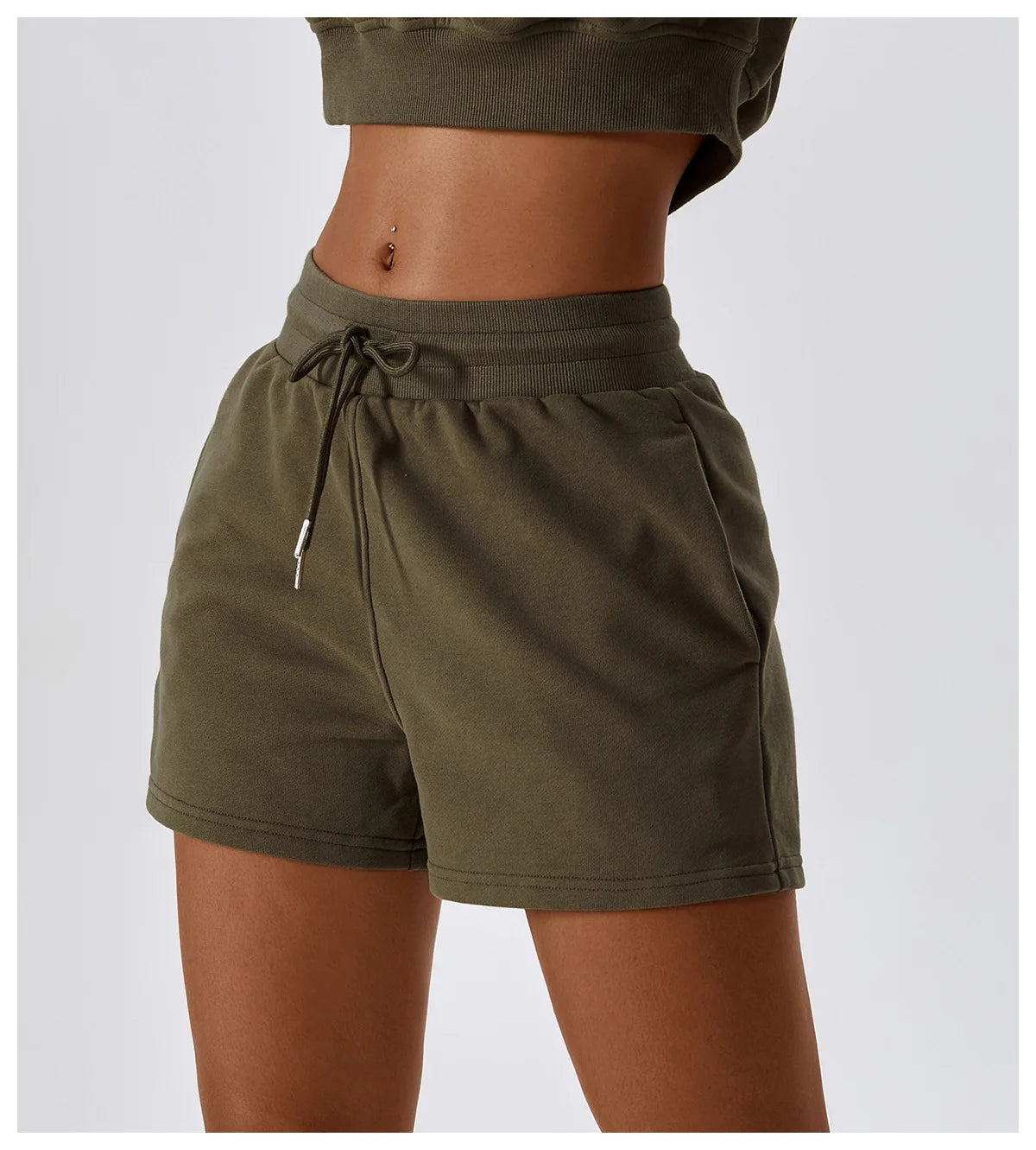 Prachtige GlowFit Set โ Hoodie & Shorts in Cotton Blend