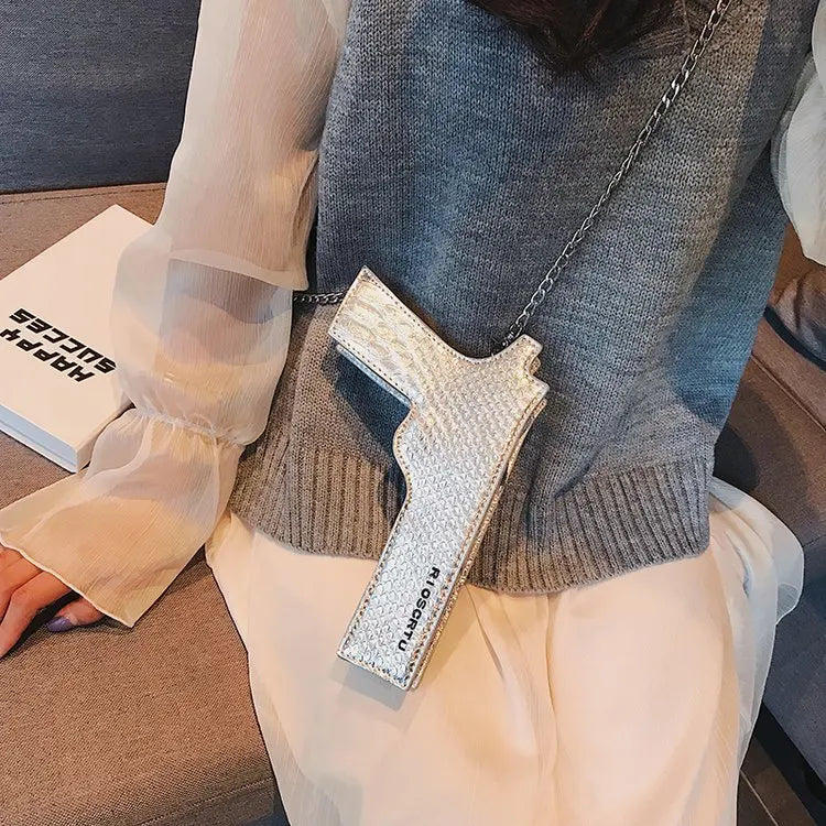 🔫 Bad Babe Gun Clutch – Croco Black