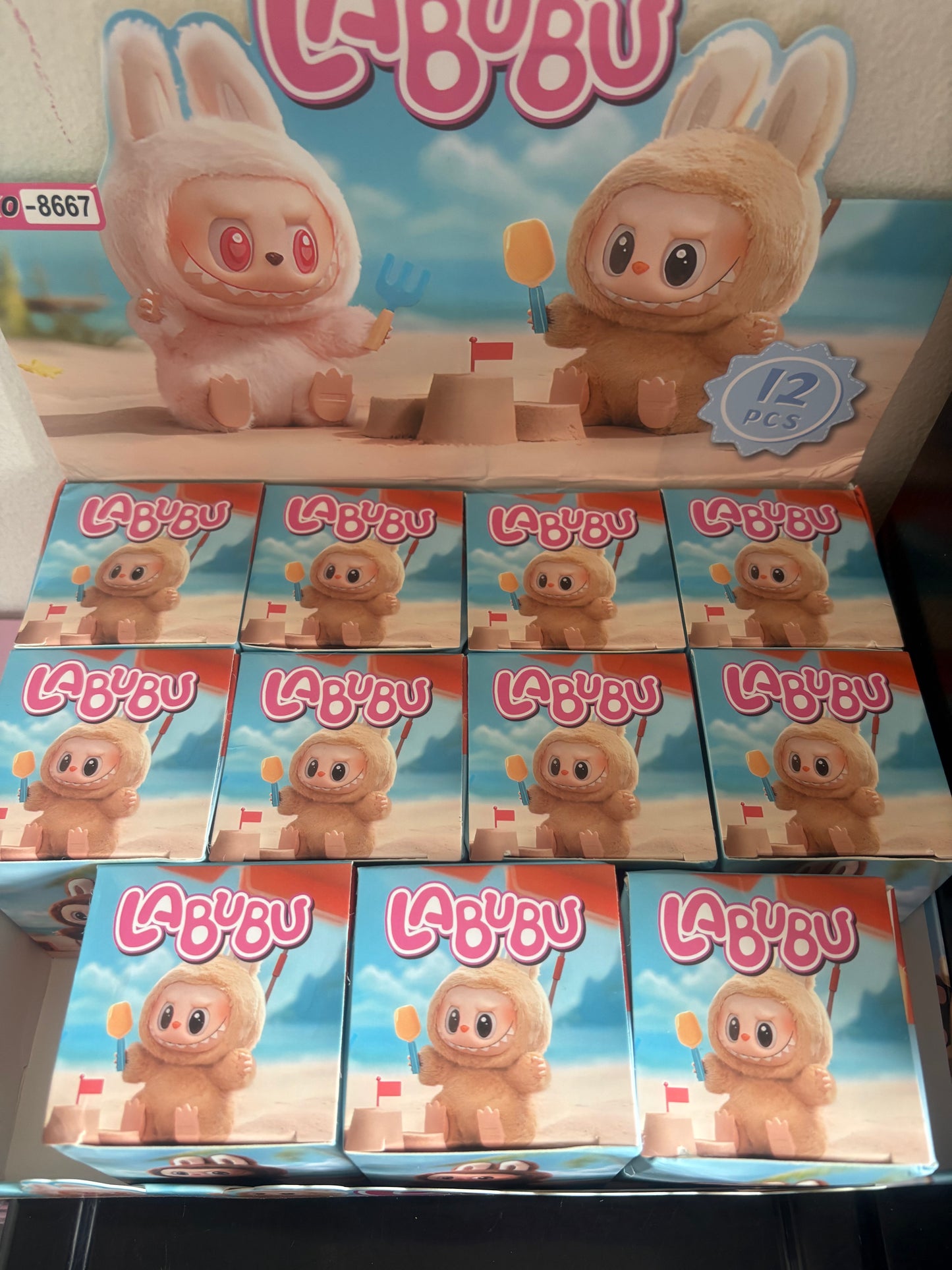🧸✨ Labubu Blind Mini – Schattigheid in een Doosje!