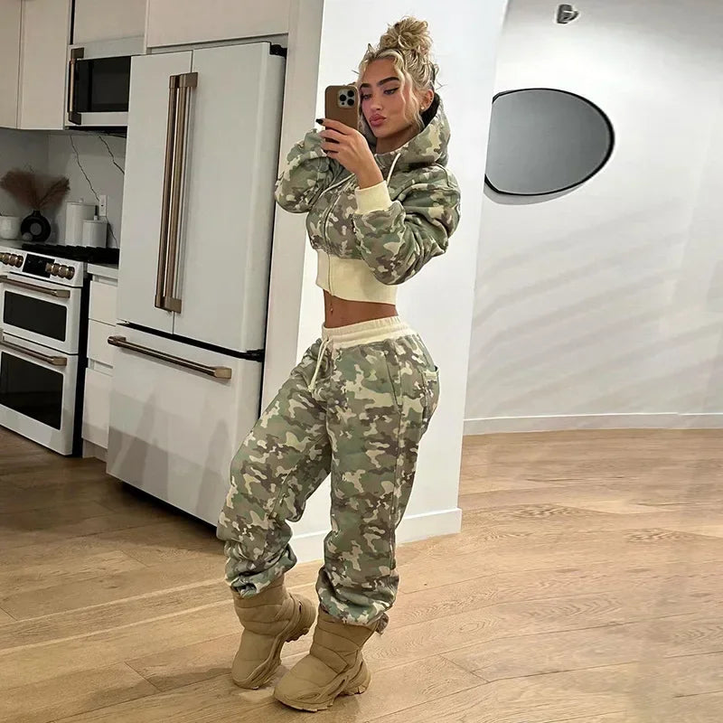 🖤 Camouflage Chic 2-Piece Set – Hoodie & Wide Leg Pants