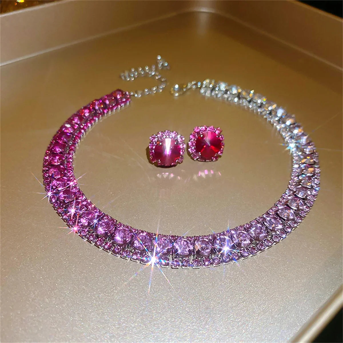 ๐ Crystal Glam โ Kleurrijke Geometrische Sieradenset (Ketting & Oorbellen)