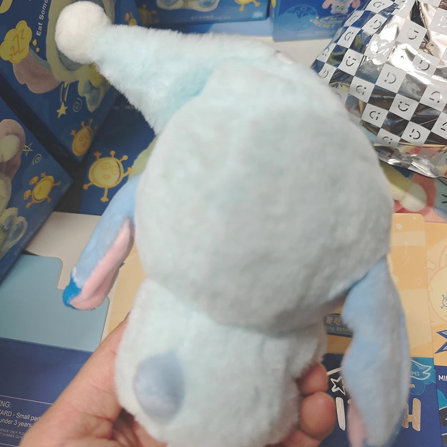 Blind box Schattige Stitch Knuffels in slaappakje β Limited Edition Plushies π