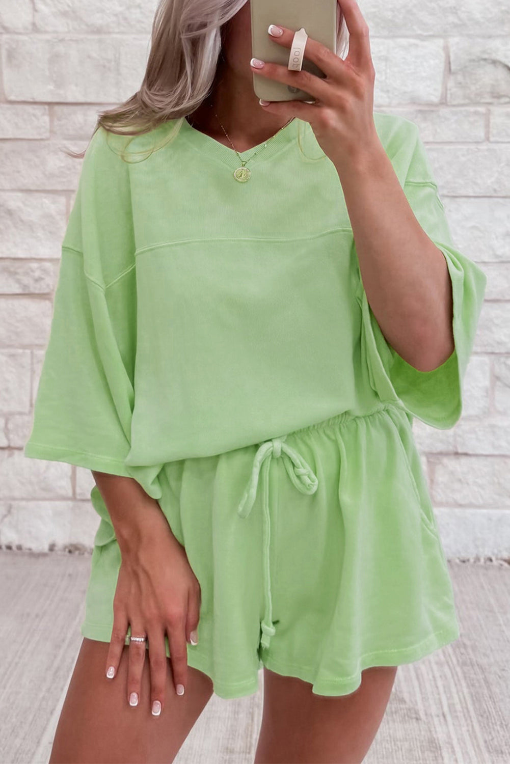 ποΈ Loungewear Set β Zachte V-hals Top & Shorts met Pockets