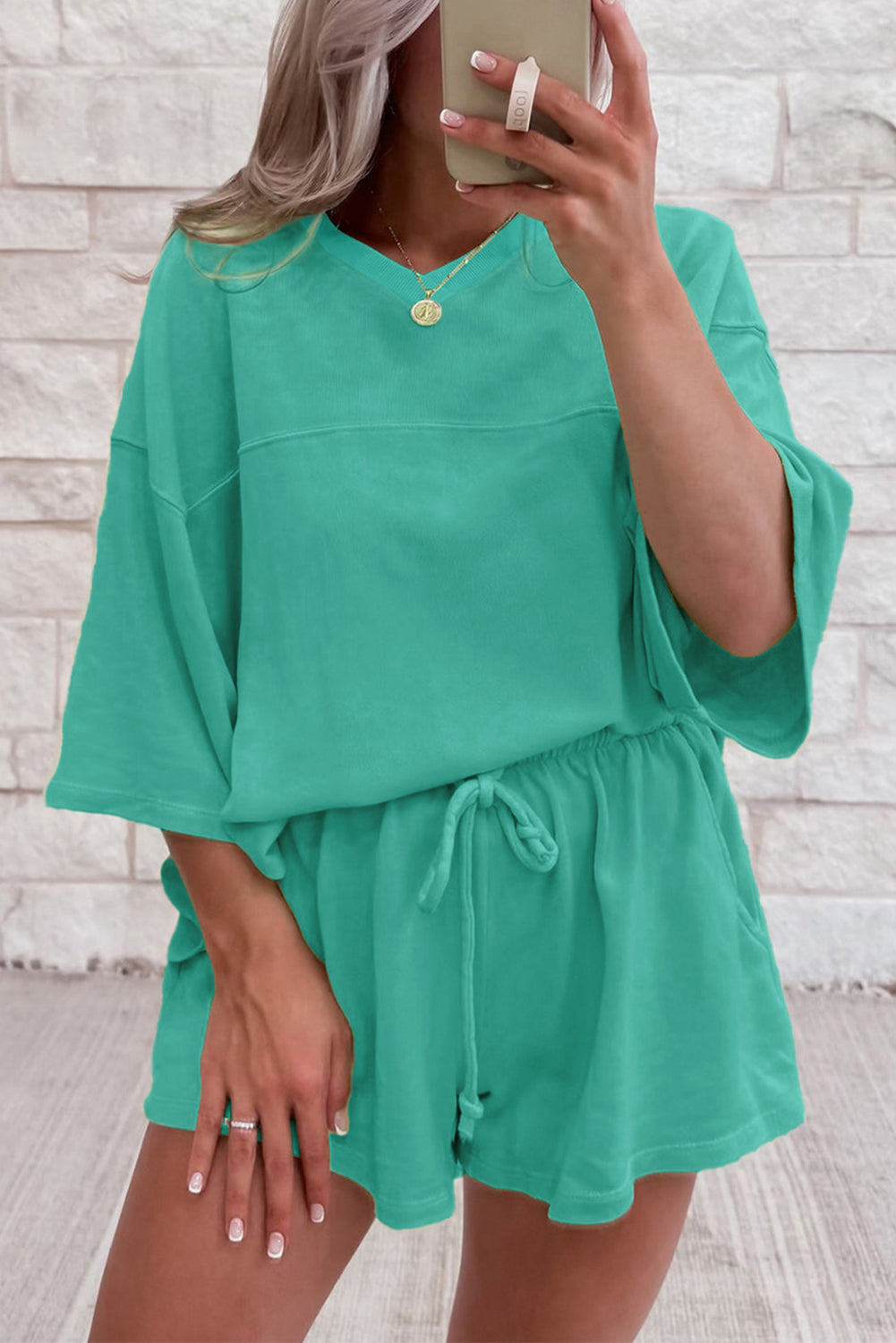 ποΈ Loungewear Set β Zachte V-hals Top & Shorts met Pockets