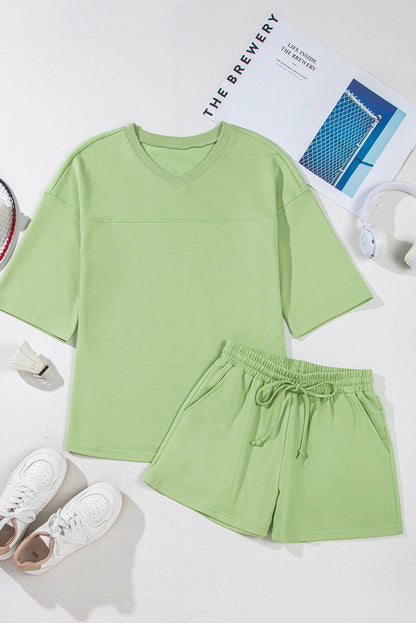 🛍️  Loungewear Set – Zachte V-hals Top & Shorts met Pockets
